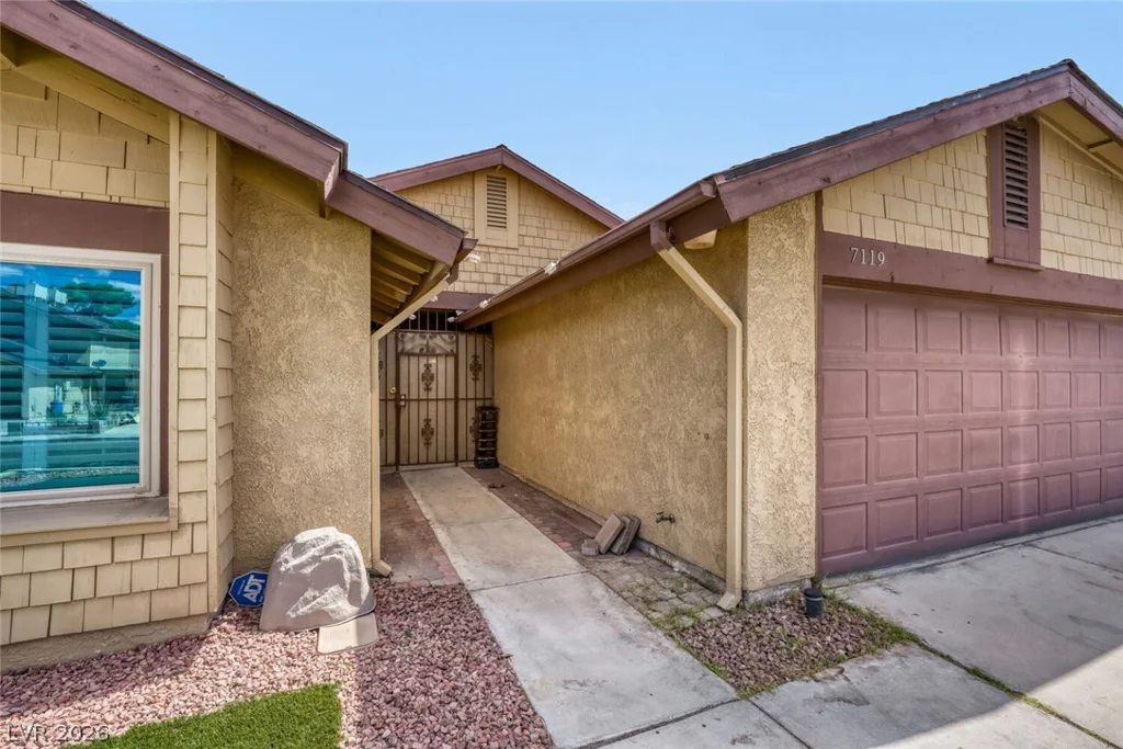 7119 Montcliff, Las Vegas, NV 89147