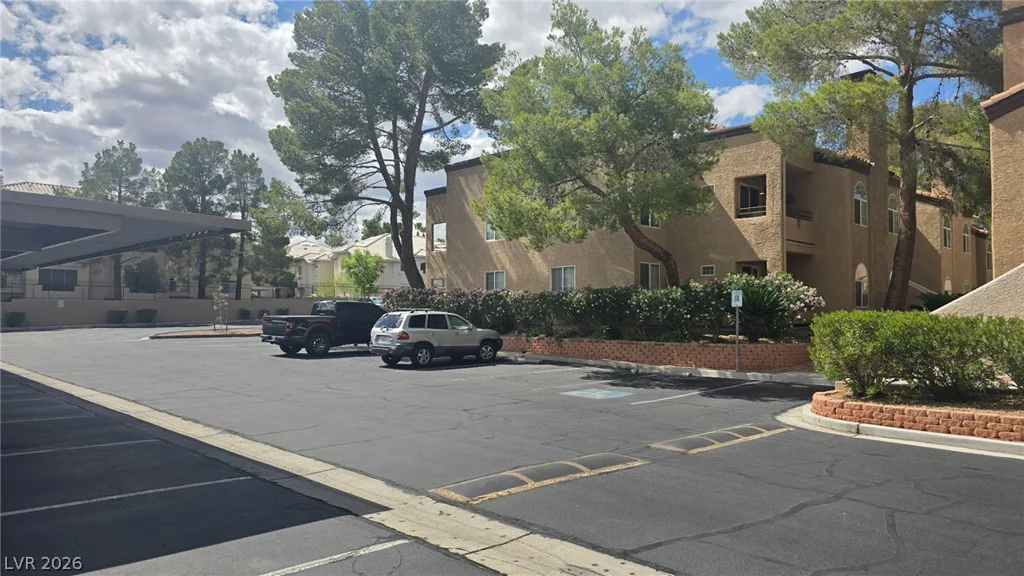 9325 Desert Inn, Las Vegas, NV 89117