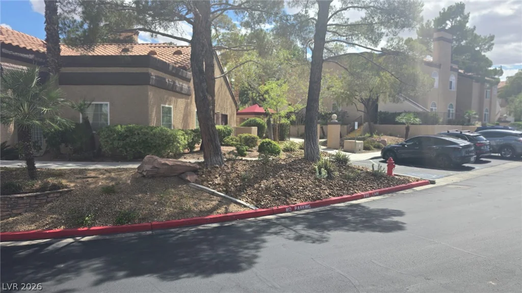 9325 Desert Inn, Las Vegas, NV 89117