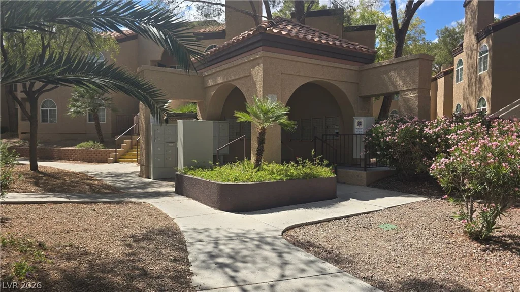 9325 Desert Inn, Las Vegas, NV 89117