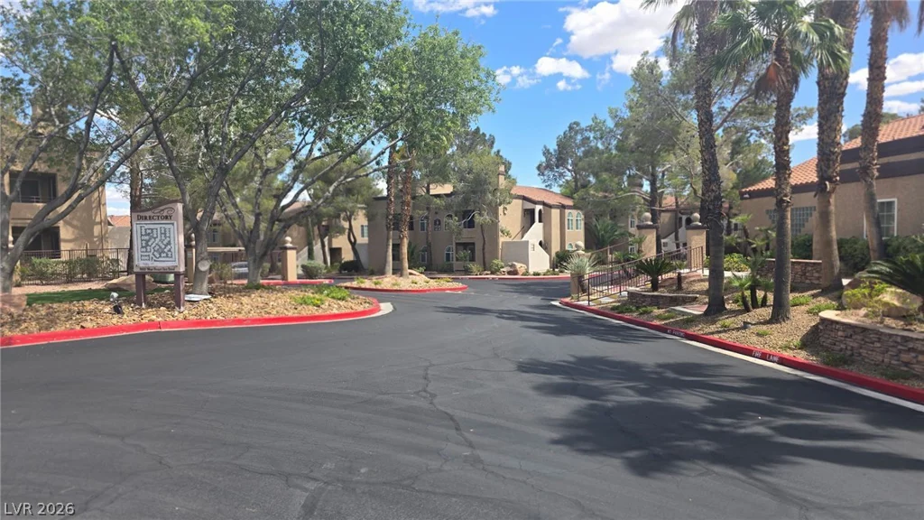 9325 Desert Inn, Las Vegas, NV 89117