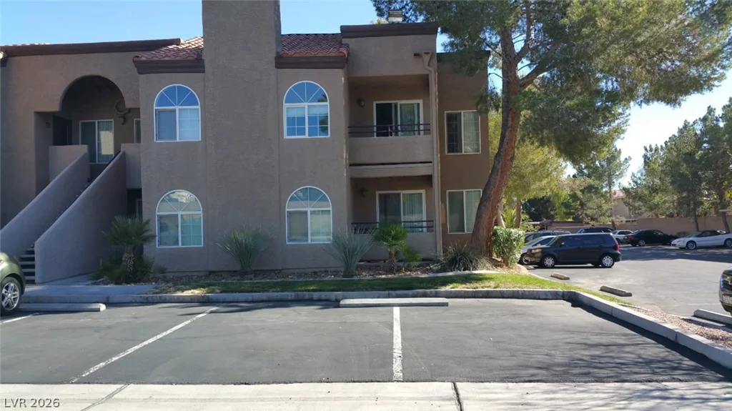 9325 Desert Inn, Las Vegas, NV 89117