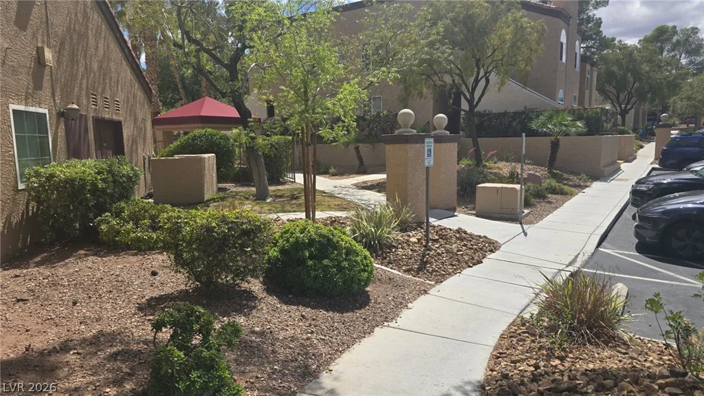 9325 Desert Inn, Las Vegas, NV 89117