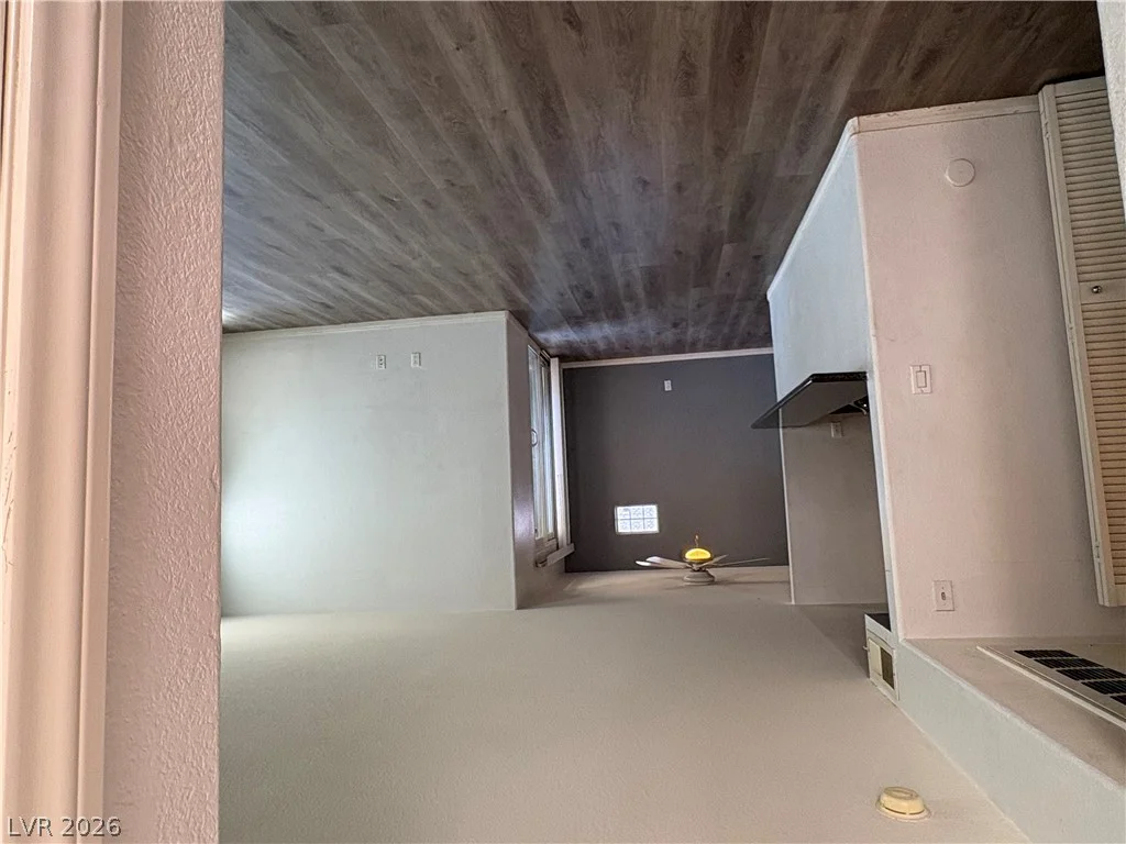9325 Desert Inn, Las Vegas, NV 89117