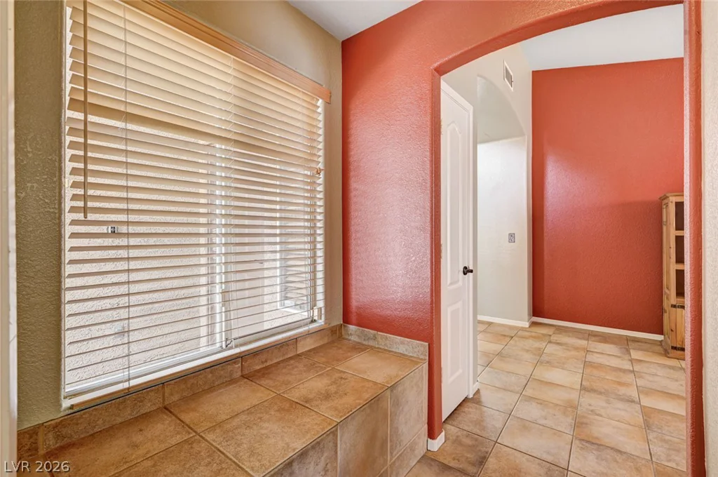 1617 Dia Del Sol, Las Vegas, NV 89128