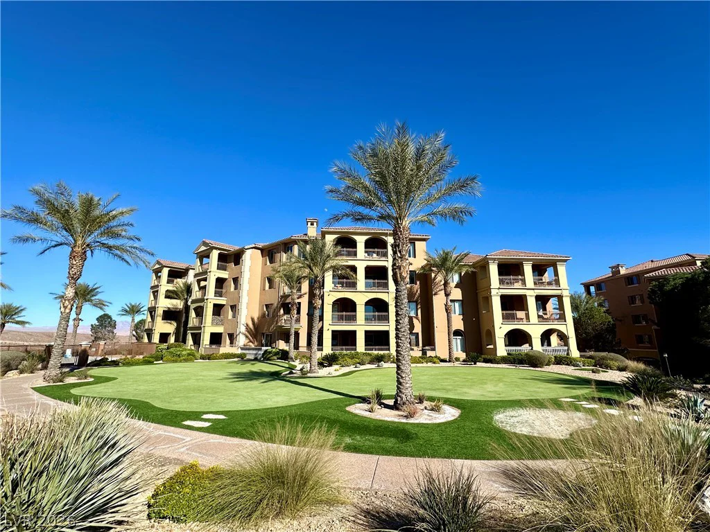30 Via Mantova, Henderson, NV 89011