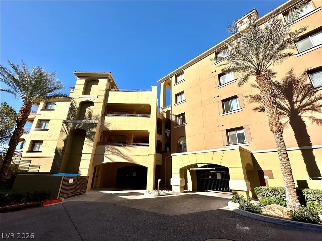 30 Via Mantova, Henderson, NV 89011