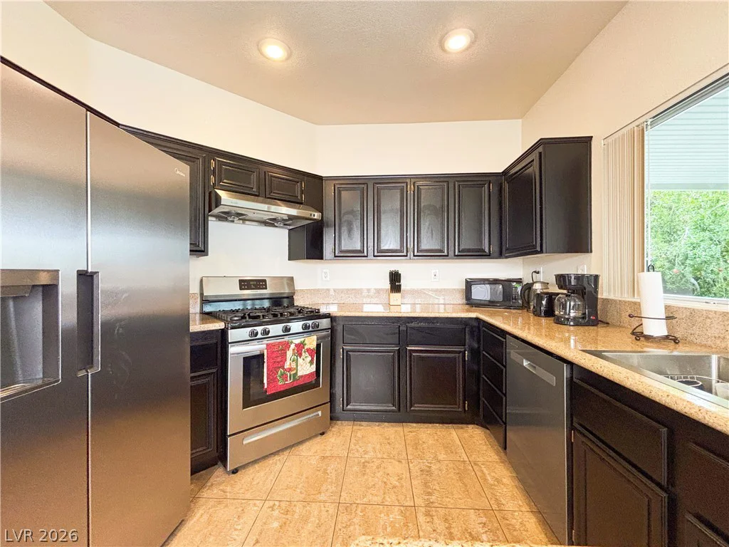 7971 Blue Brook, Las Vegas, NV 89147