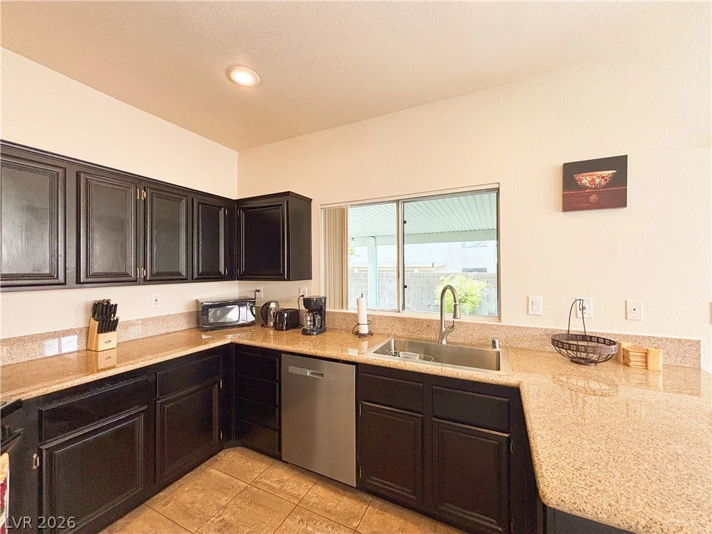 7971 Blue Brook, Las Vegas, NV 89147