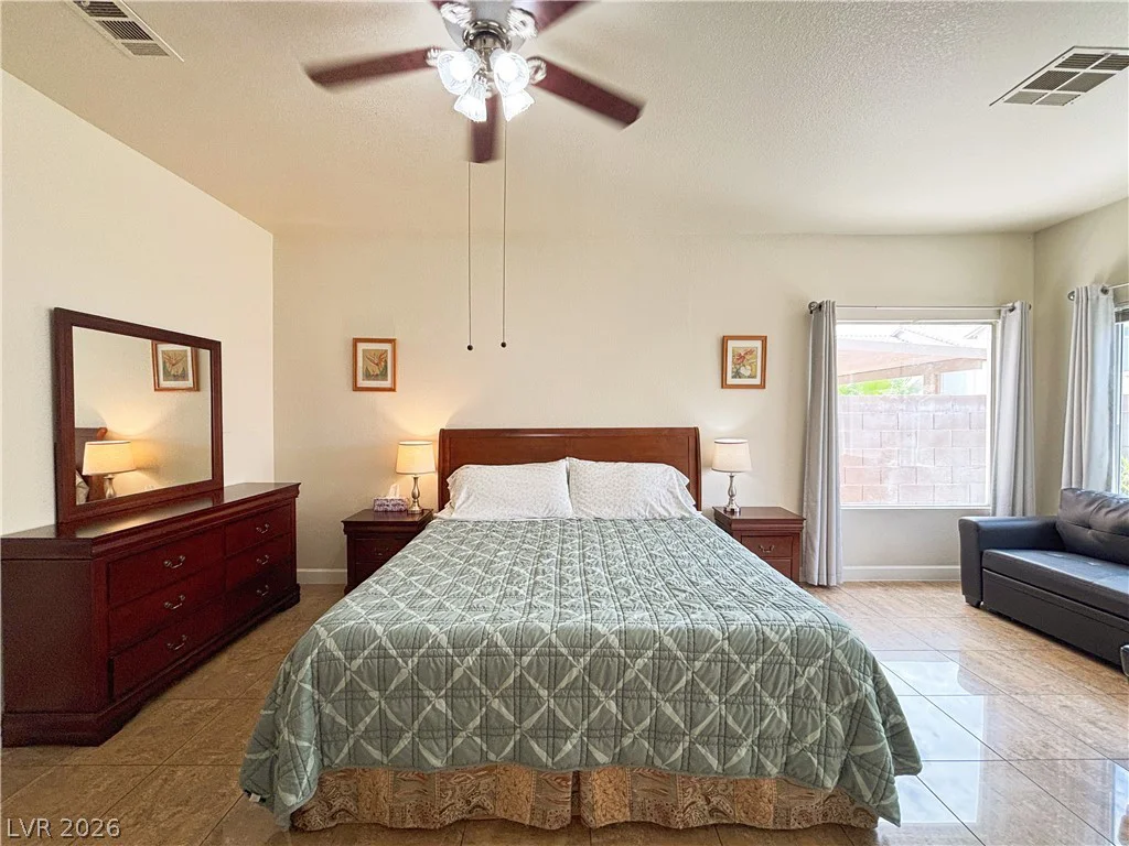 7971 Blue Brook, Las Vegas, NV 89147