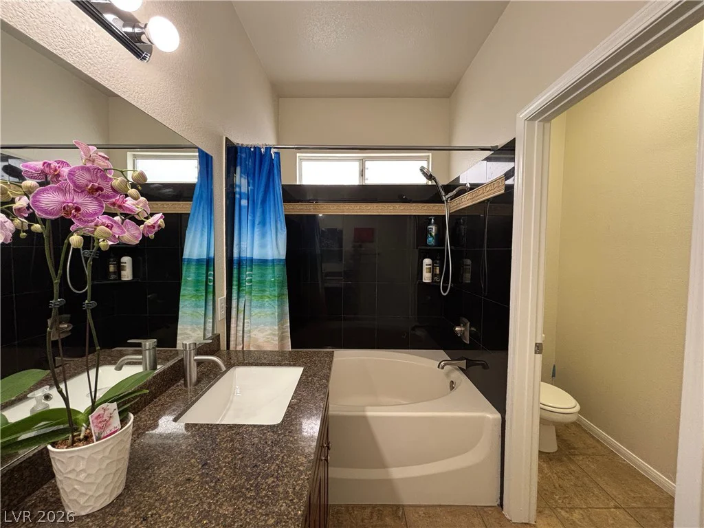 7971 Blue Brook, Las Vegas, NV 89147