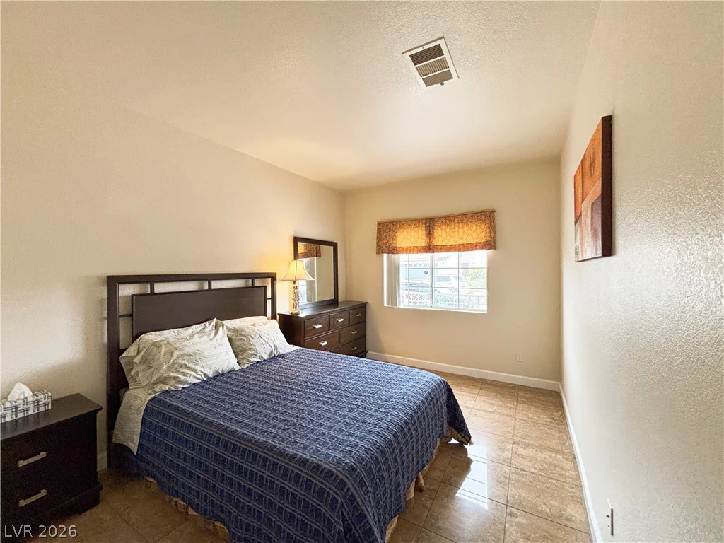 7971 Blue Brook, Las Vegas, NV 89147
