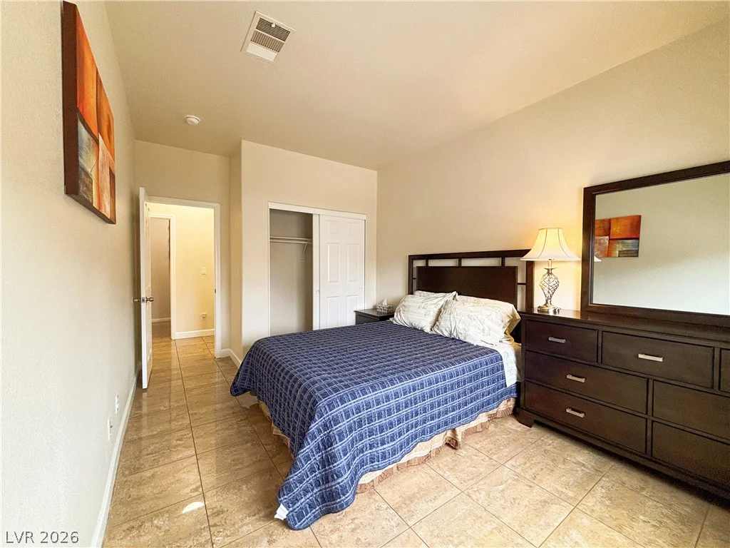 7971 Blue Brook, Las Vegas, NV 89147