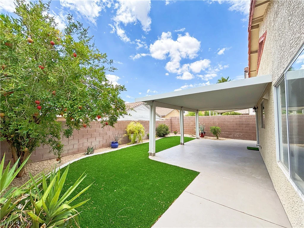 7971 Blue Brook, Las Vegas, NV 89147