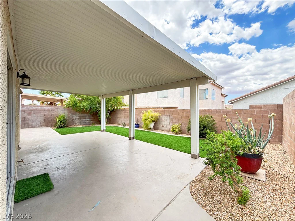 7971 Blue Brook, Las Vegas, NV 89147