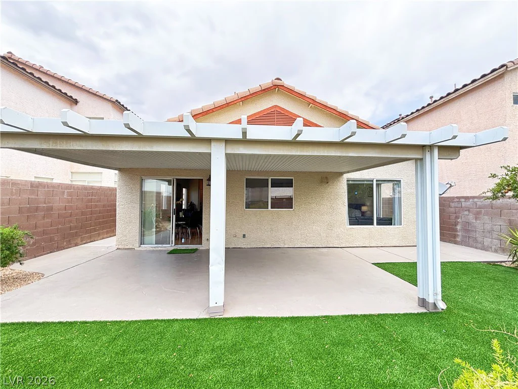 7971 Blue Brook, Las Vegas, NV 89147