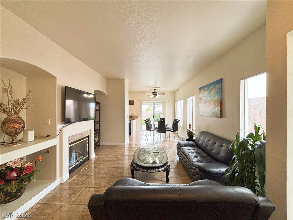 7971 Blue Brook, Las Vegas, NV 89147