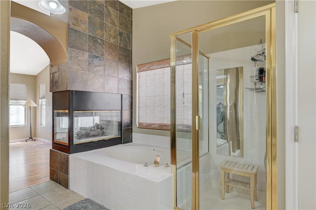8429 Bay Point, Las Vegas, NV 89128