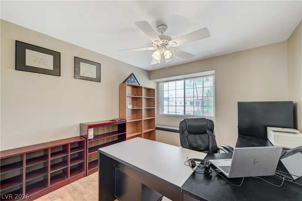 8429 Bay Point, Las Vegas, NV 89128