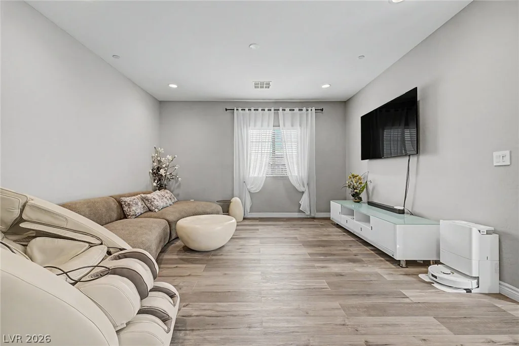 995 Cedar Cliff, Henderson, NV 89002