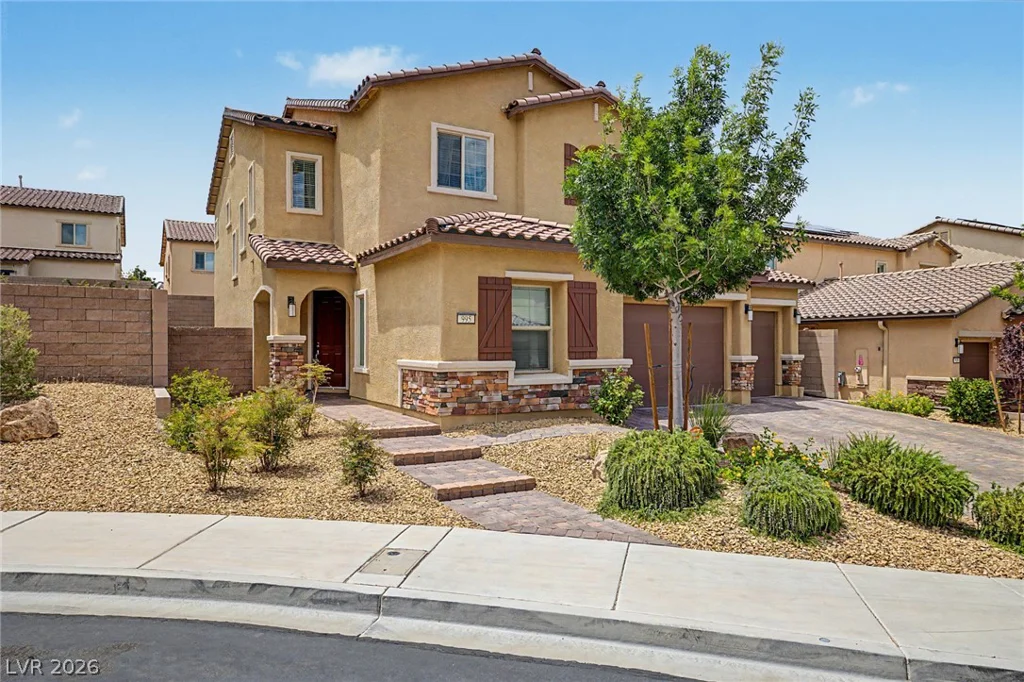 995 Cedar Cliff, Henderson, NV 89002