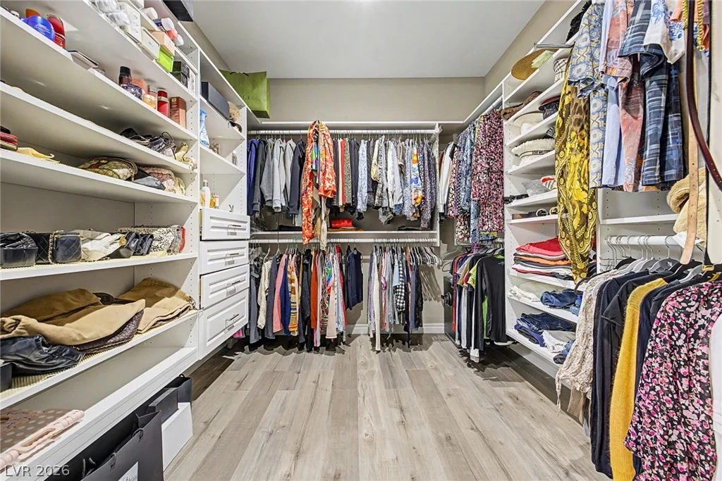 995 Cedar Cliff, Henderson, NV 89002