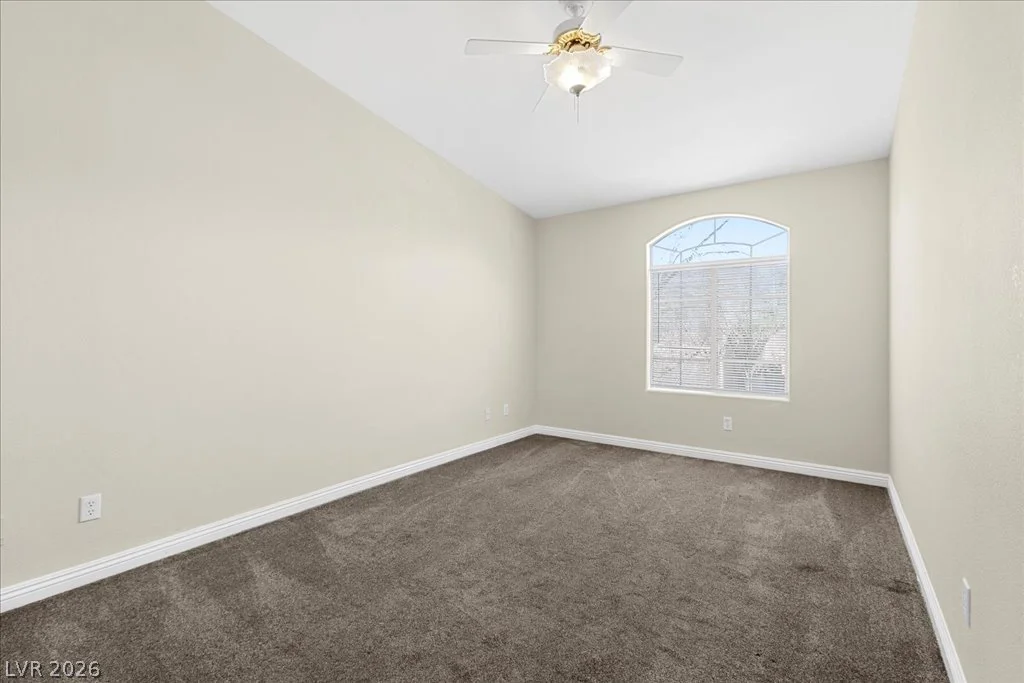 6035 Ghost Town, Las Vegas, NV 89118