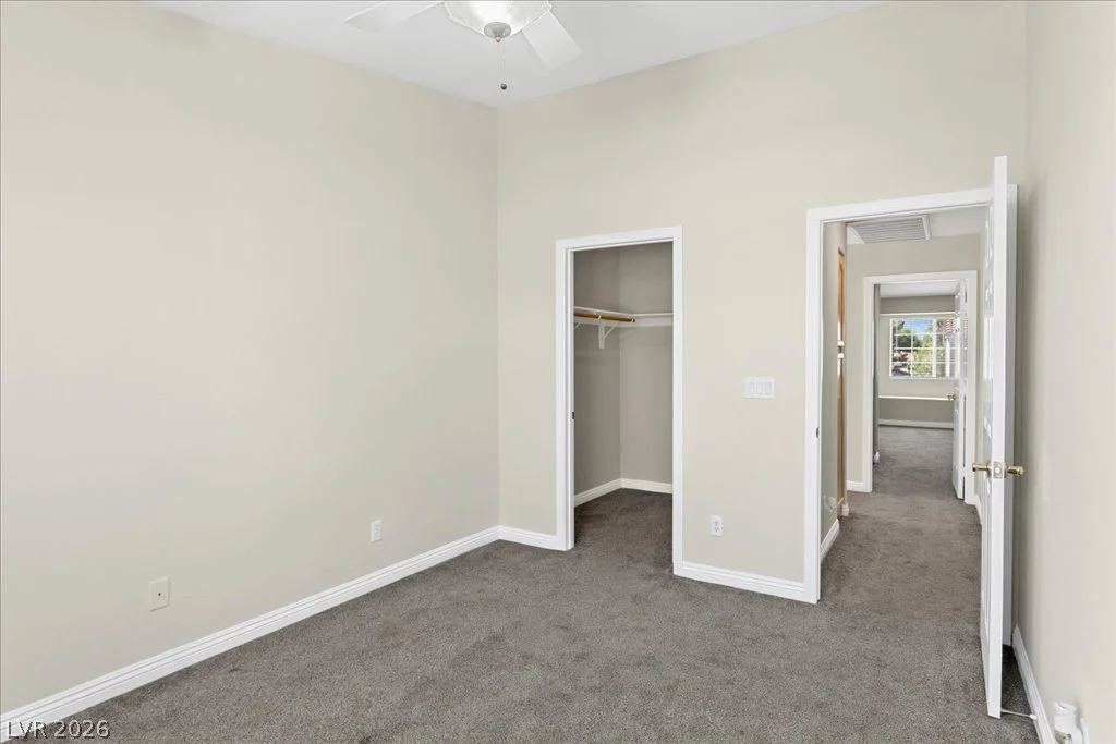 6035 Ghost Town, Las Vegas, NV 89118
