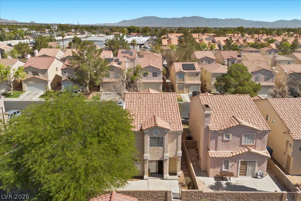 6035 Ghost Town, Las Vegas, NV 89118