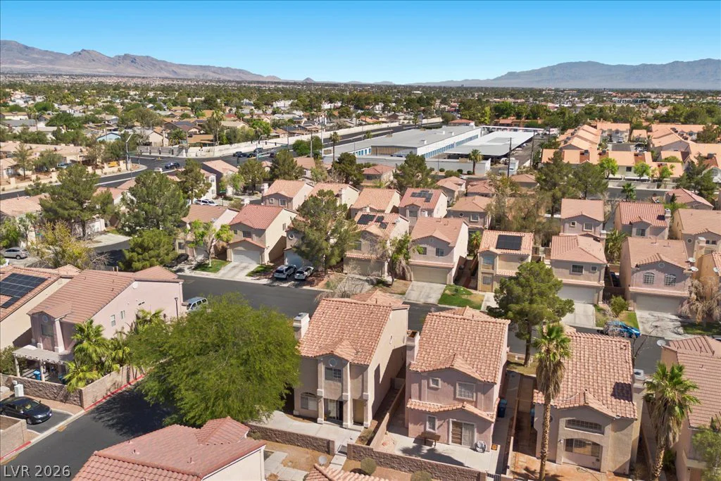 6035 Ghost Town, Las Vegas, NV 89118