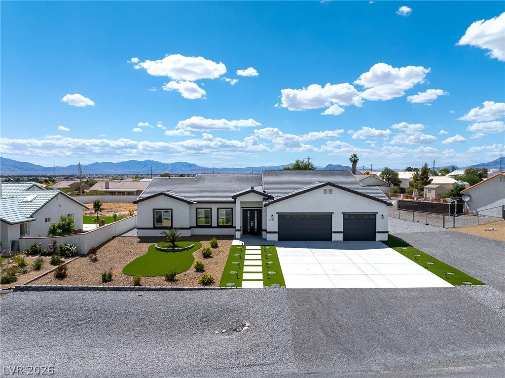 2120 Iroquois, Pahrump, NV 89048