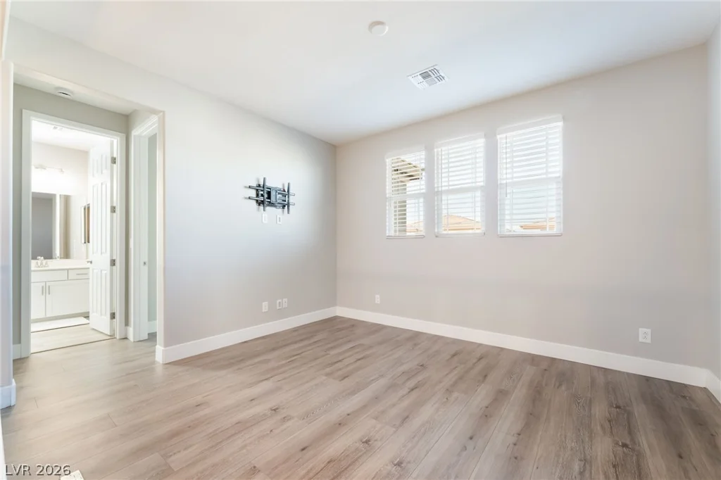 89 Kokomiko, Las Vegas, NV 89183