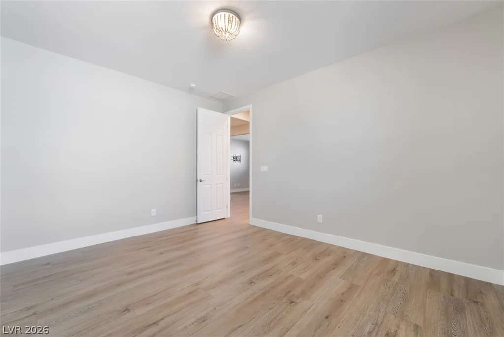 89 Kokomiko, Las Vegas, NV 89183