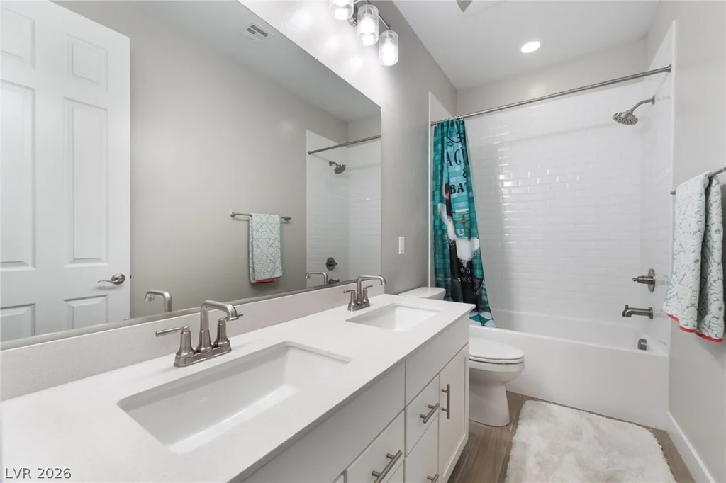 89 Kokomiko, Las Vegas, NV 89183