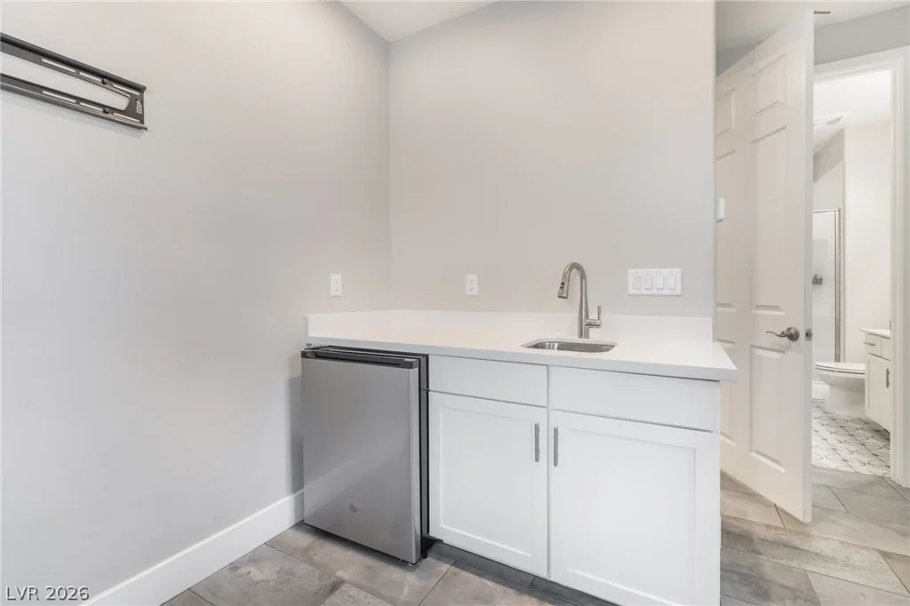 89 Kokomiko, Las Vegas, NV 89183