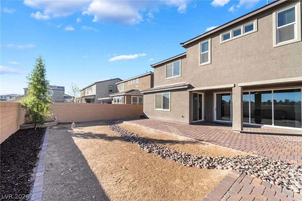 89 Kokomiko, Las Vegas, NV 89183