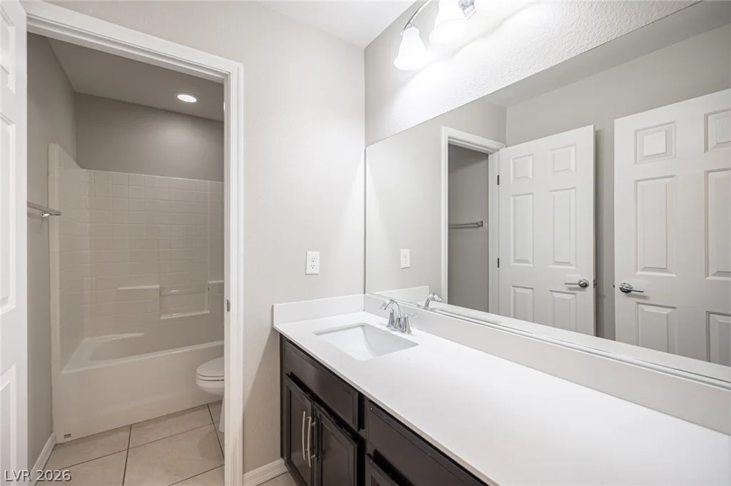 9916 Sable Point, Las Vegas, NV 89178