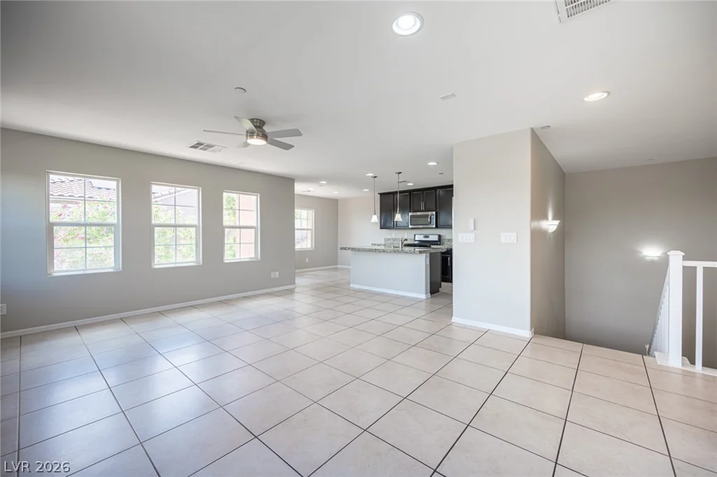 9916 Sable Point, Las Vegas, NV 89178
