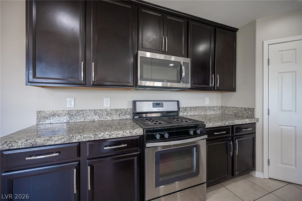 9916 Sable Point, Las Vegas, NV 89178