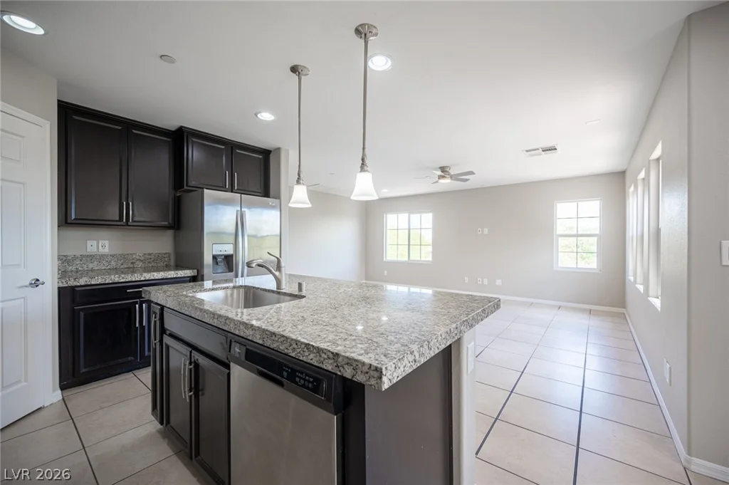 9916 Sable Point, Las Vegas, NV 89178