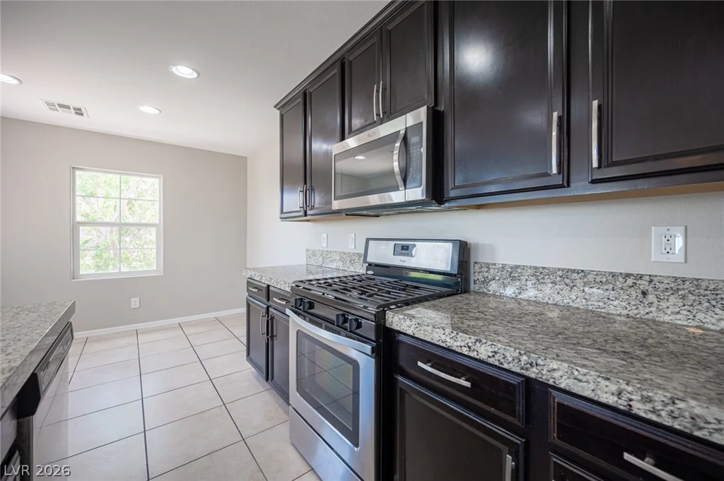 9916 Sable Point, Las Vegas, NV 89178