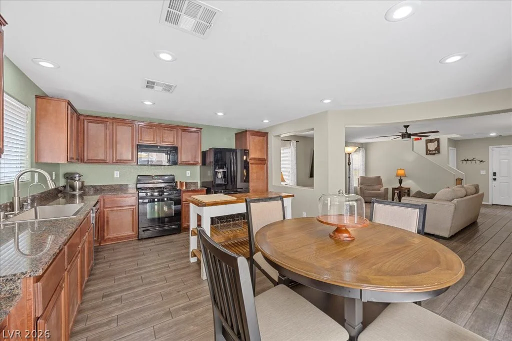 8957 Ornate Glade, Las Vegas, NV 89148