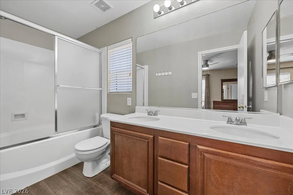 8957 Ornate Glade, Las Vegas, NV 89148