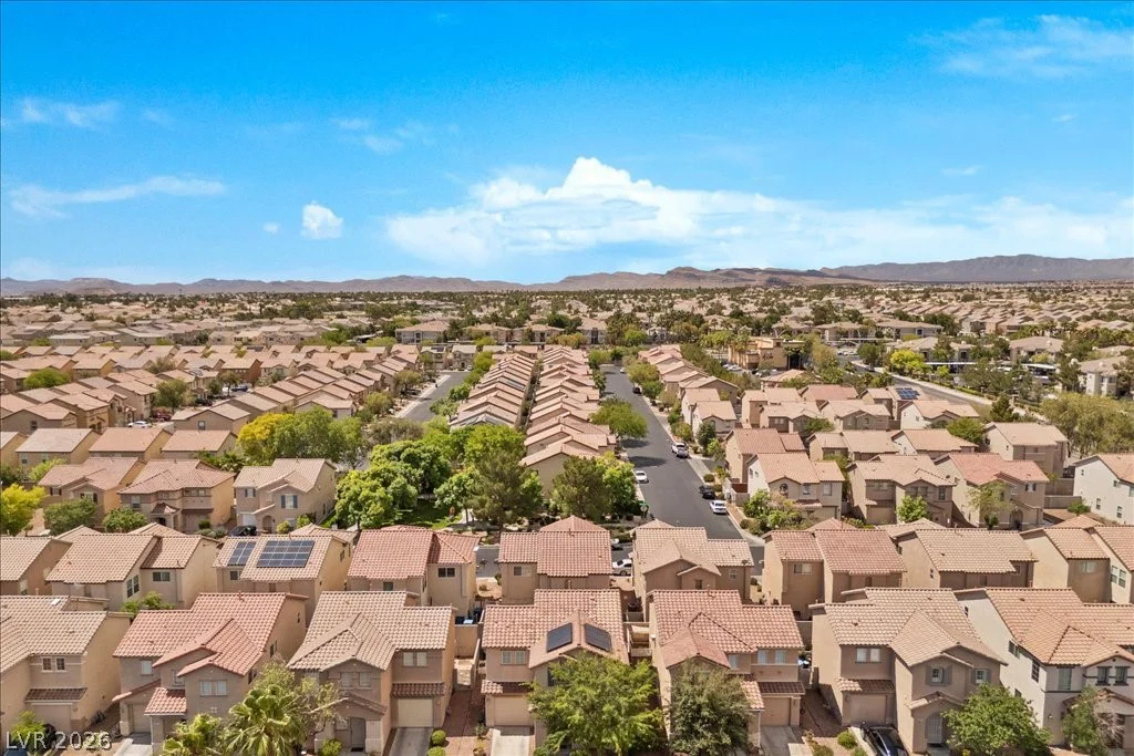8957 Ornate Glade, Las Vegas, NV 89148