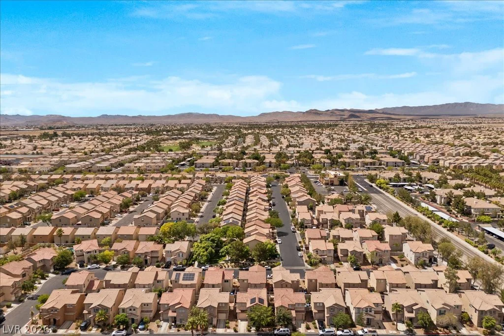 8957 Ornate Glade, Las Vegas, NV 89148
