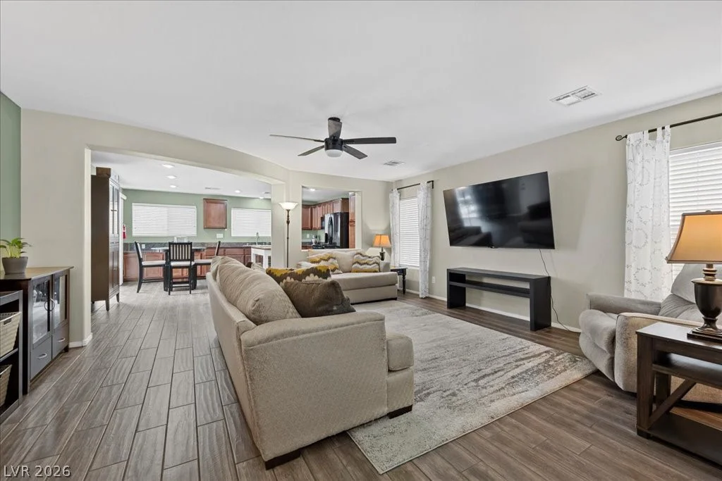 8957 Ornate Glade, Las Vegas, NV 89148