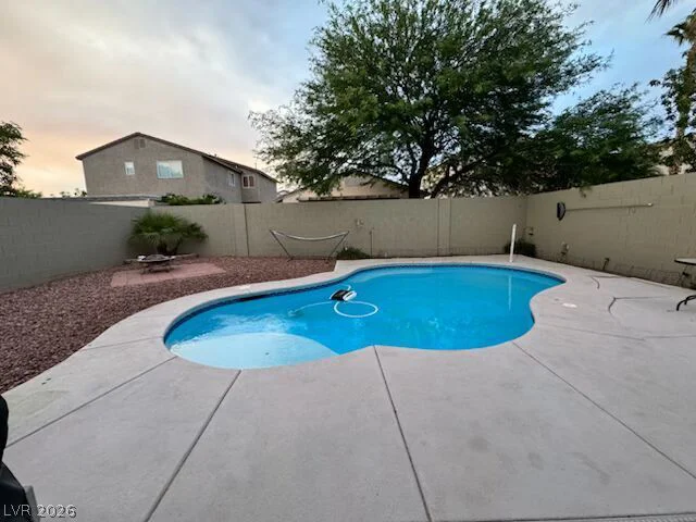 8908 Meisenheimer, Las Vegas, NV 89143