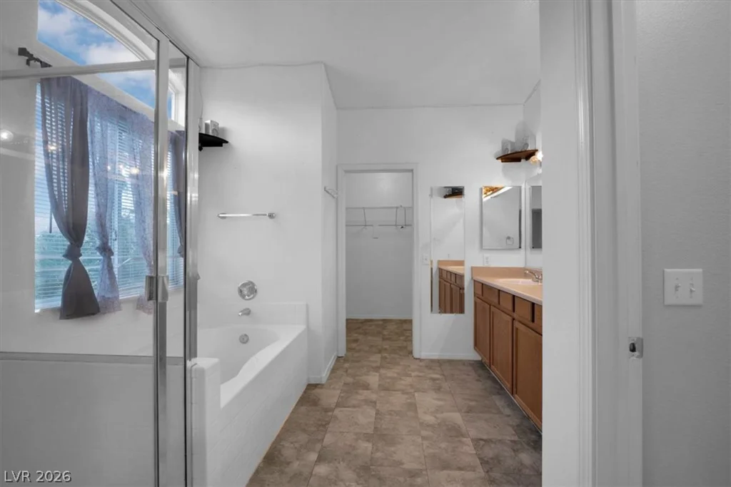 8908 Meisenheimer, Las Vegas, NV 89143