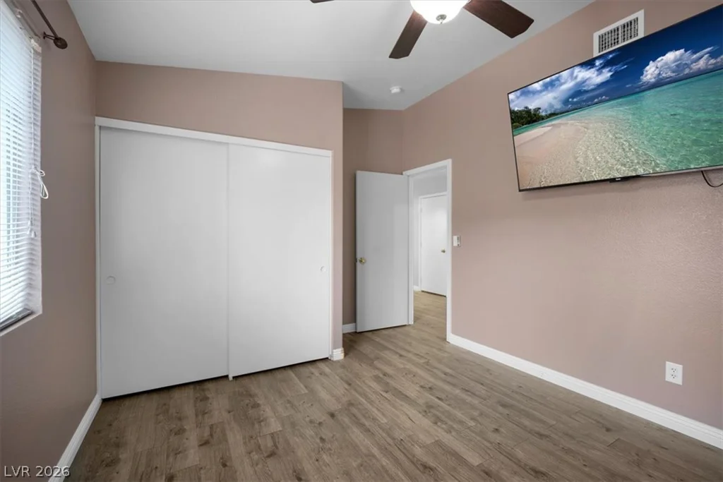 8908 Meisenheimer, Las Vegas, NV 89143