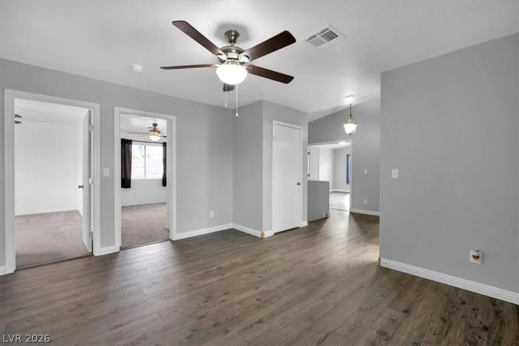 8908 Meisenheimer, Las Vegas, NV 89143